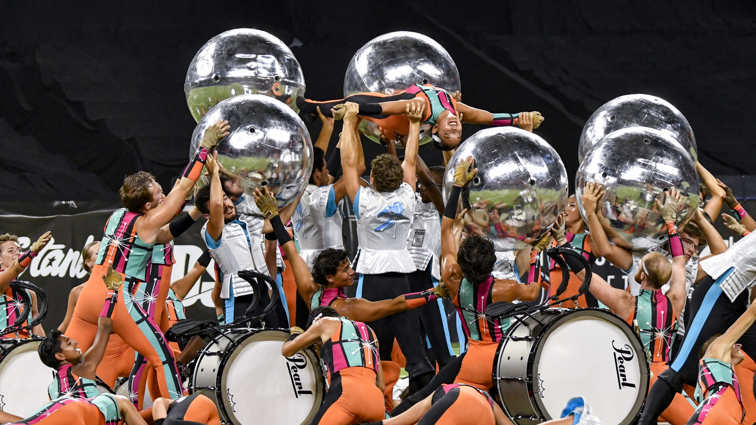 Boston Crusaders, Bluecoats separated by tenths at Prelims