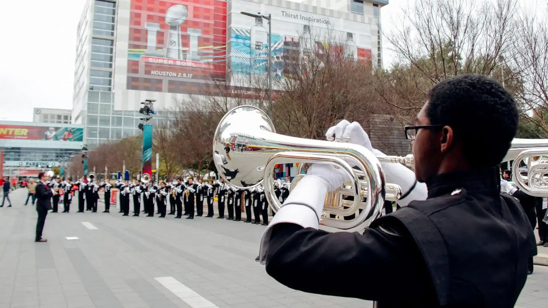 Crossmen making