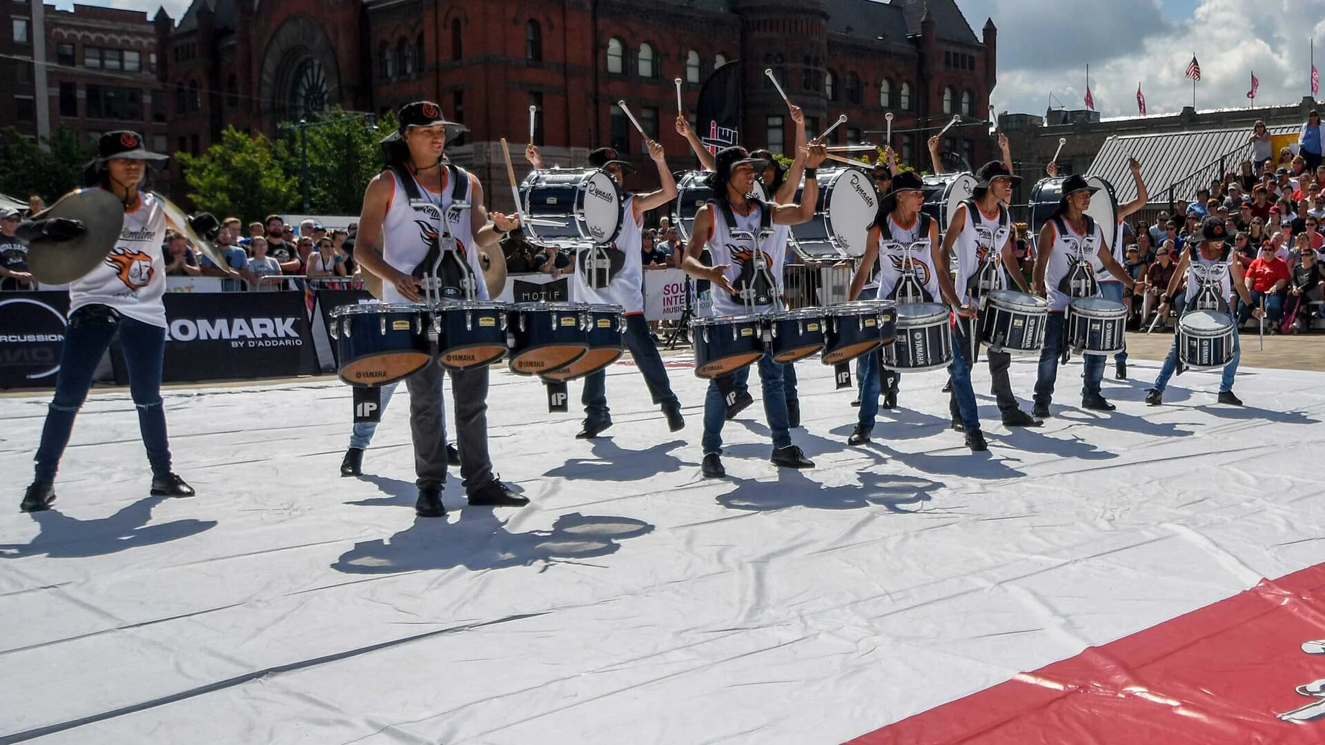DrumLine Battle: Medellin Gran Banda vs. THE COMPANY