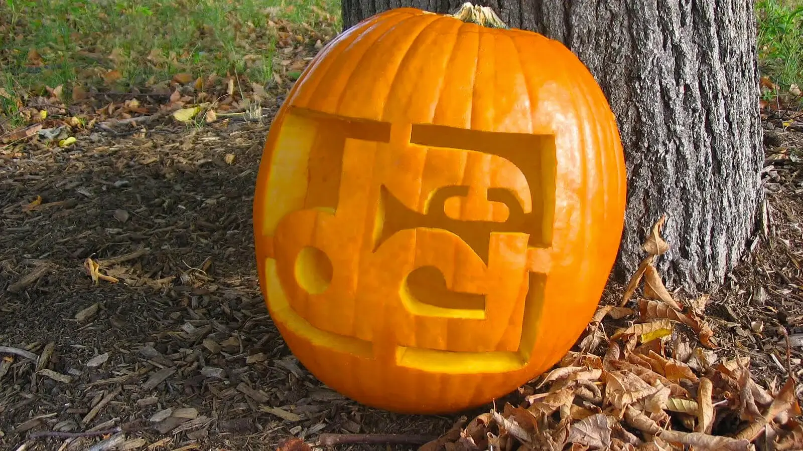 48 pumpkin templates to make Halloween all about drum corps